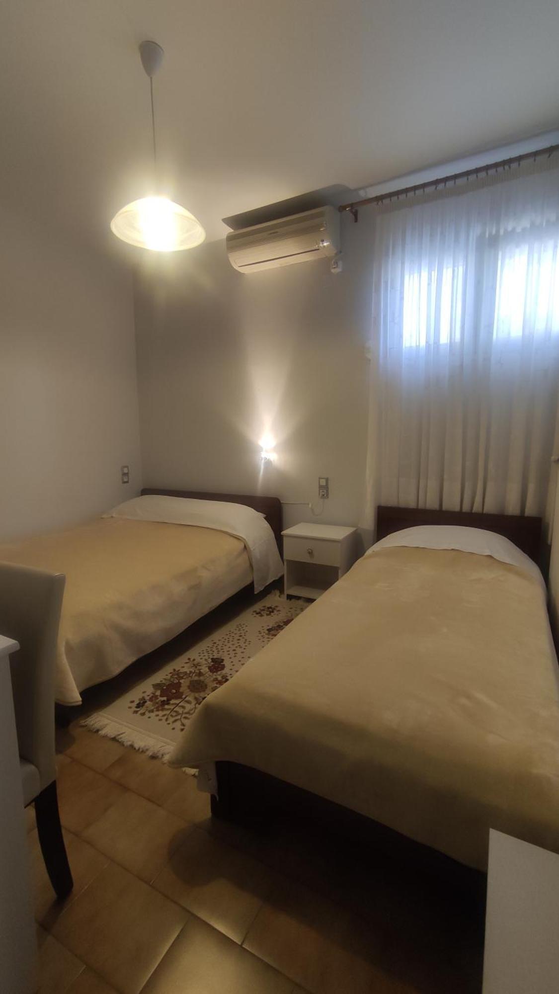 Eleni'S Rooms Ioannina Exterior foto